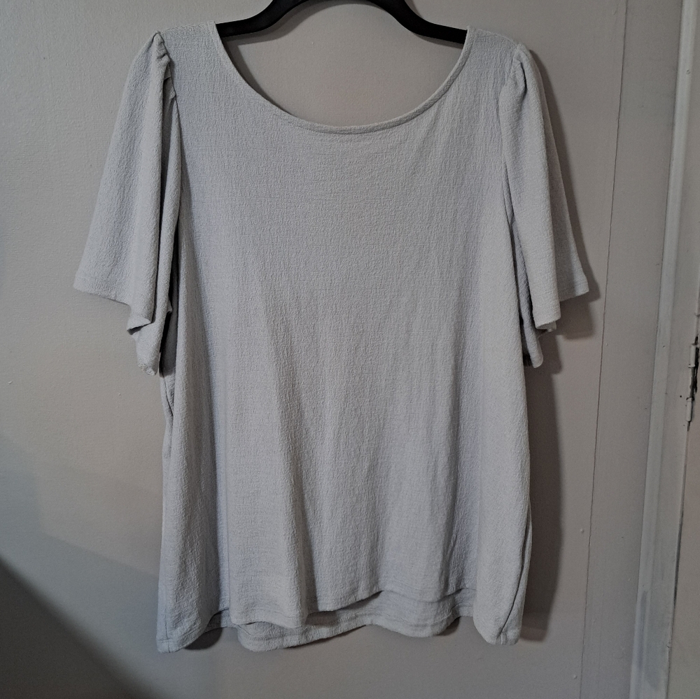 Banana Republic Crepe Flutter Sleeve Top